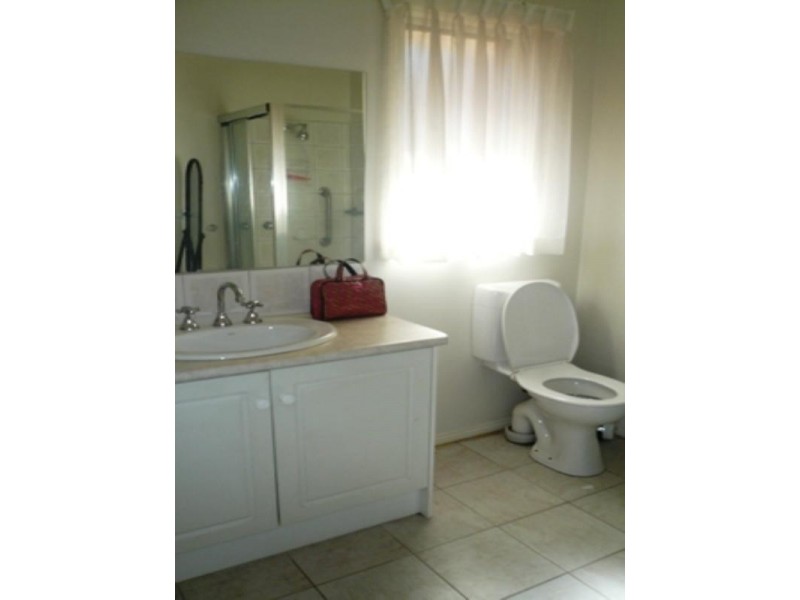 8 Carolyn Court, Langwarrin VIC 3910