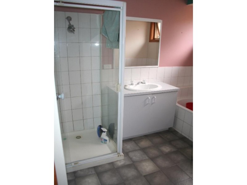 4 Monique Drive, Langwarrin VIC 3910