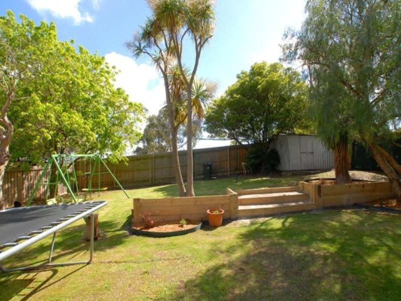 11 Tyrone Street, Langwarrin VIC 3910