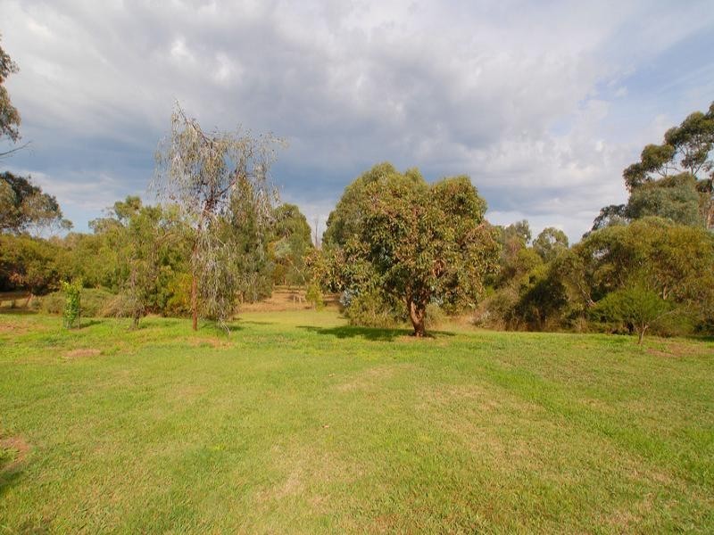 6 Kingston Road, Langwarrin VIC 3910