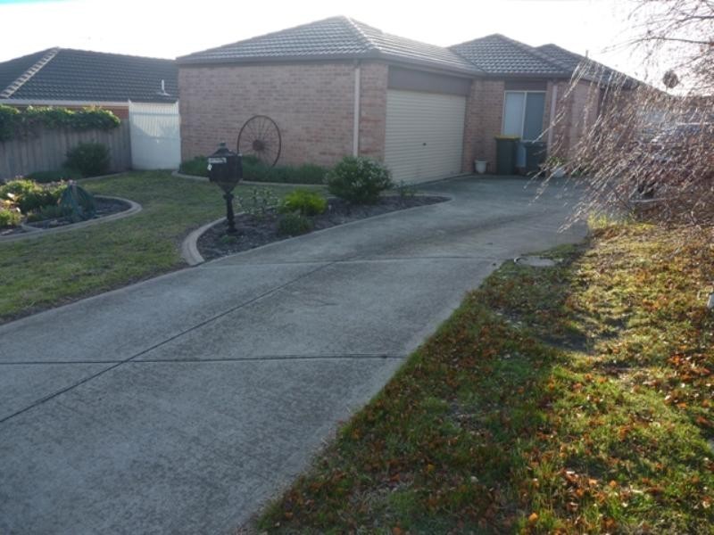 11 Tarwin Court, Langwarrin VIC 3910