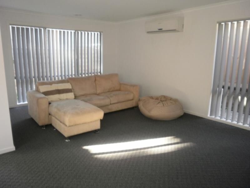16 Carrum Woods Drive, Carrum Downs VIC 3201