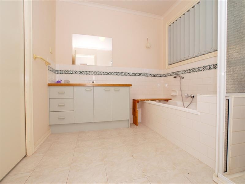 4/19 – 21 Hillcrest Road, Frankston VIC 3199