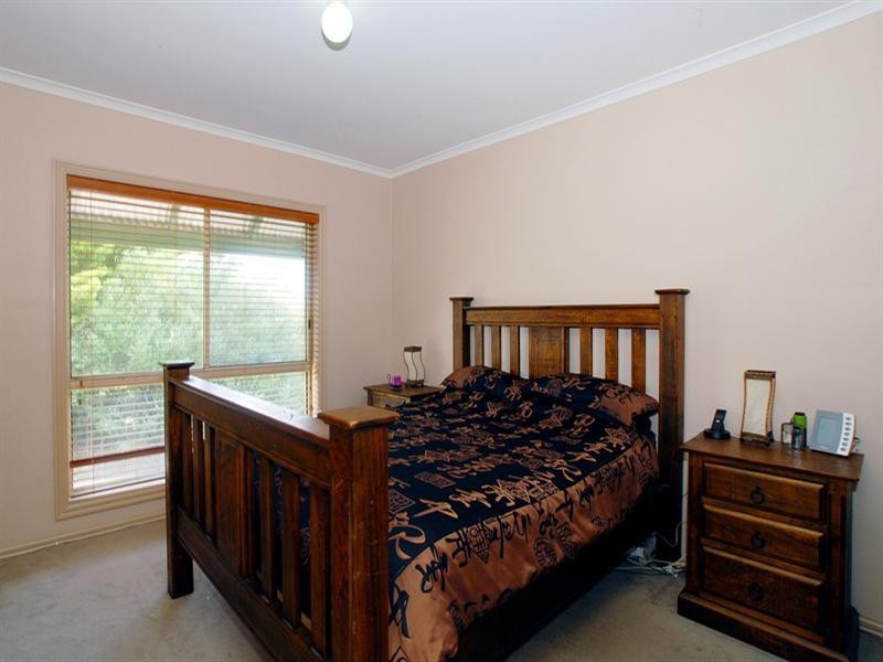 13 Gum Nut Drive, Langwarrin VIC 3910