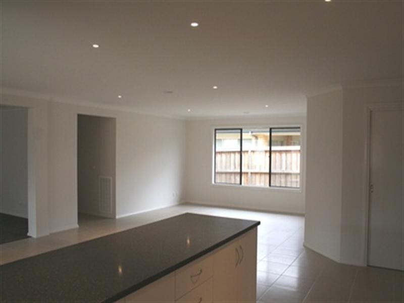 15 Belvista Way, Cranbourne South VIC 3977