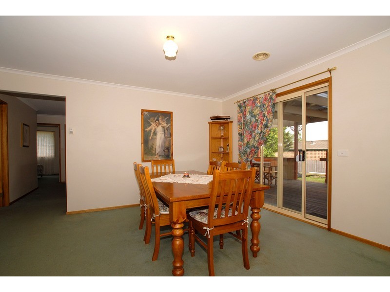 1 Beacon Drive, Langwarrin VIC 3910