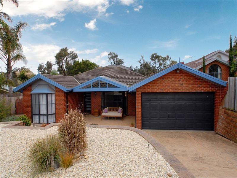 4 Sage Court, Langwarrin VIC 3910