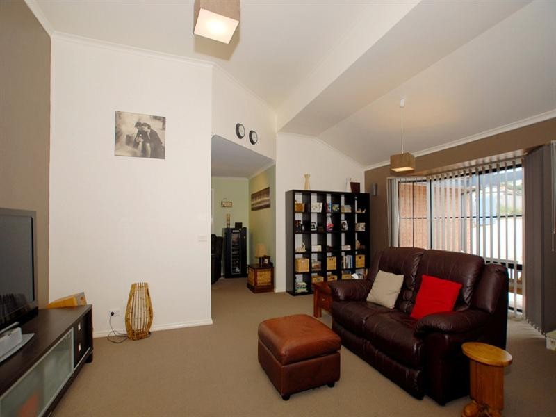 4 Sage Court, Langwarrin VIC 3910