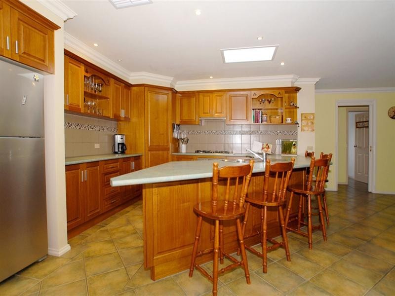 4 Sage Court, Langwarrin VIC 3910