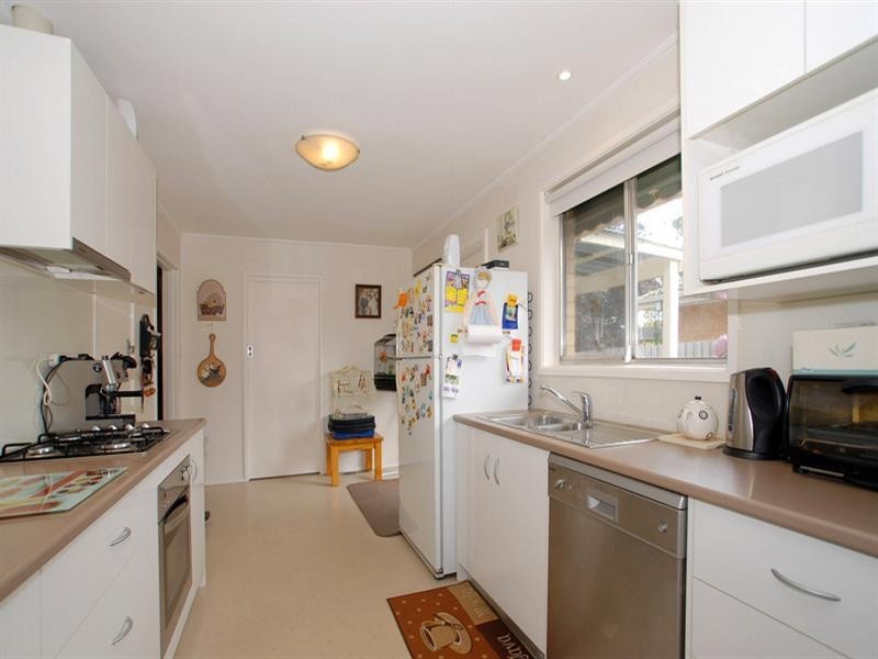 36 Berberis Crescent, Frankston VIC 3199