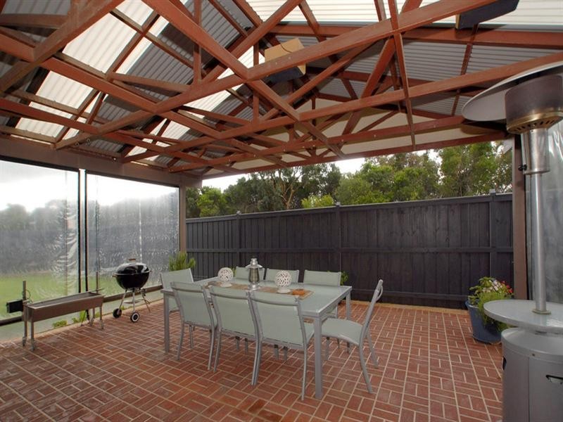 2 Ebony Drive, Langwarrin VIC 3910