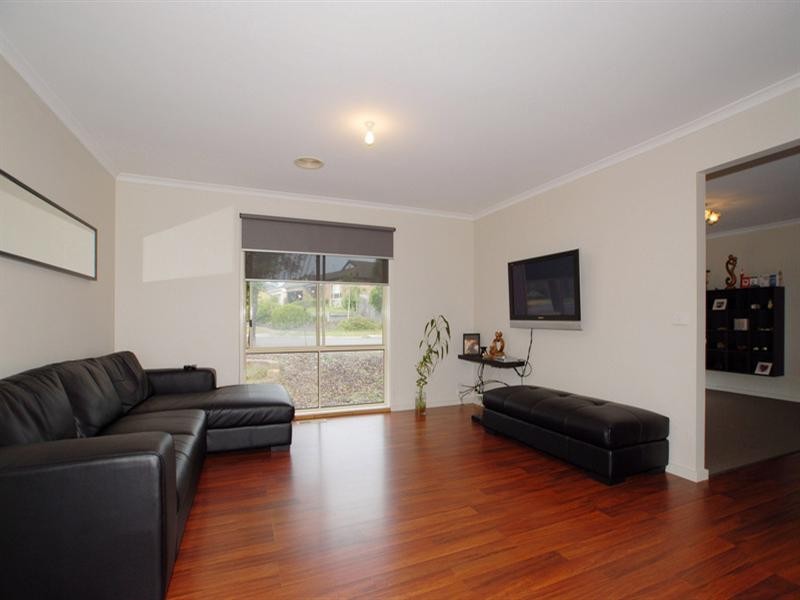 25 Lexton Drive, Langwarrin VIC 3910