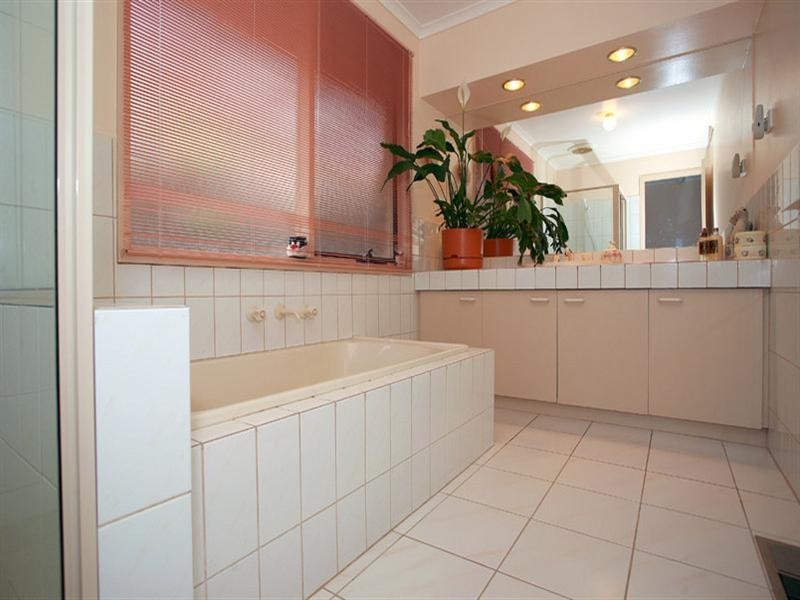 7 Pellita Way, Langwarrin VIC 3910