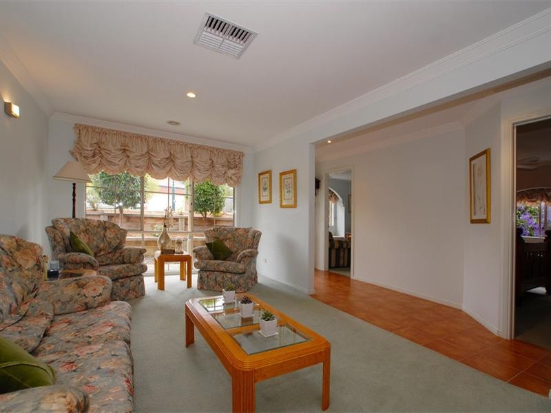 7 Yvonne Court, Langwarrin VIC 3910