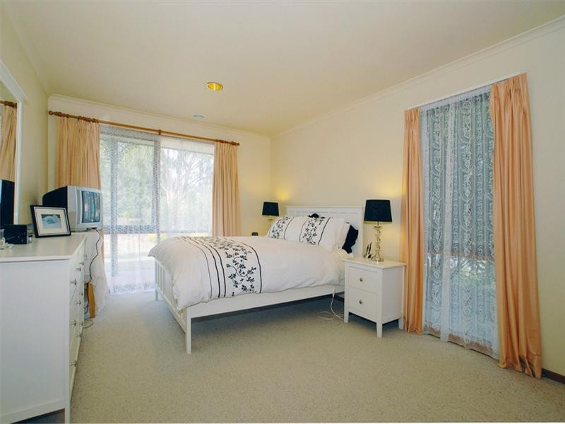 6 Hornsby Drive, Langwarrin VIC 3910