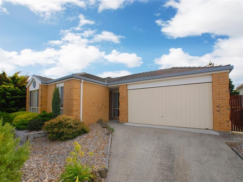 20 Romsey Place, Langwarrin VIC 3910