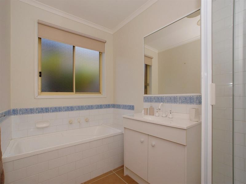 20 Romsey Place, Langwarrin VIC 3910