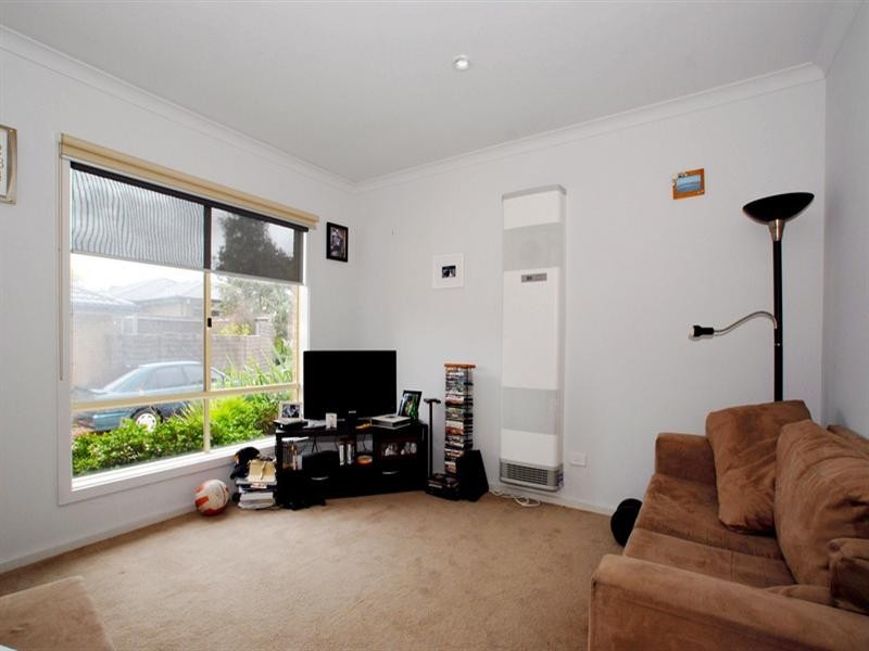 18/64 Potts Road, Langwarrin VIC 3910