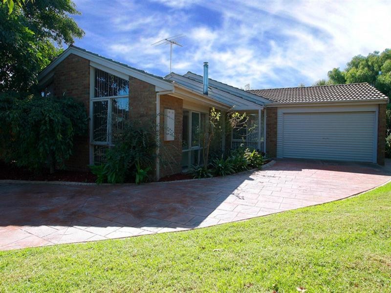 9 Colwyn Close, Langwarrin VIC 3910