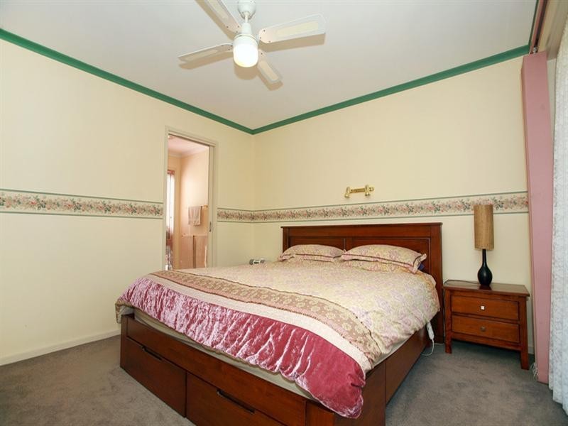 9 Colwyn Close, Langwarrin VIC 3910