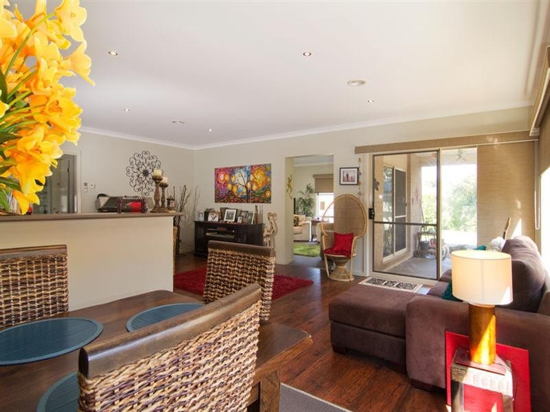 5 Fieldwood Lane, Langwarrin VIC 3910