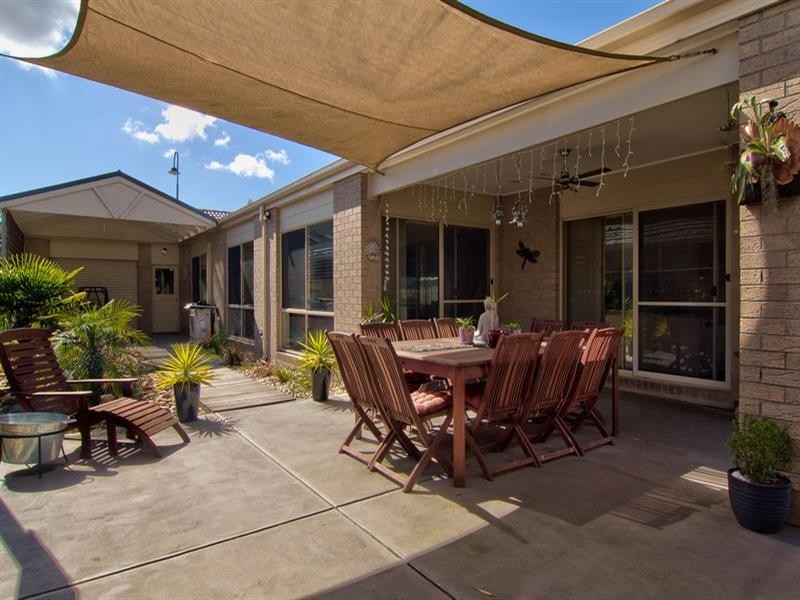 5 Fieldwood Lane, Langwarrin VIC 3910