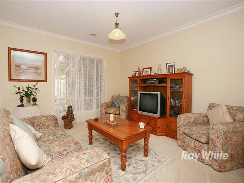 19 Sunny Vale Drive, Langwarrin VIC 3910