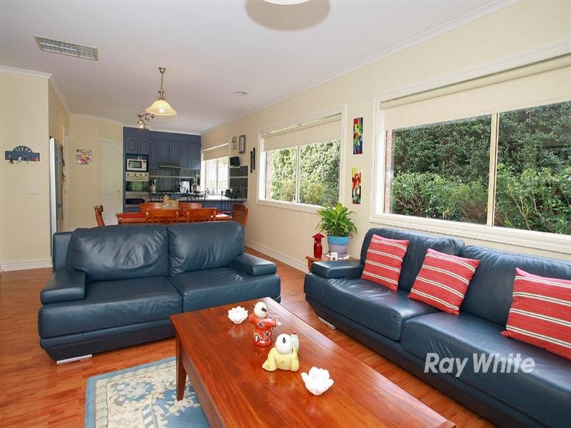 19 Sunny Vale Drive, Langwarrin VIC 3910