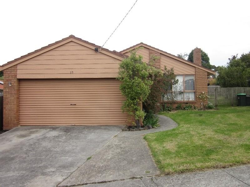 25 Wahgunyah Crescent, Langwarrin VIC 3910