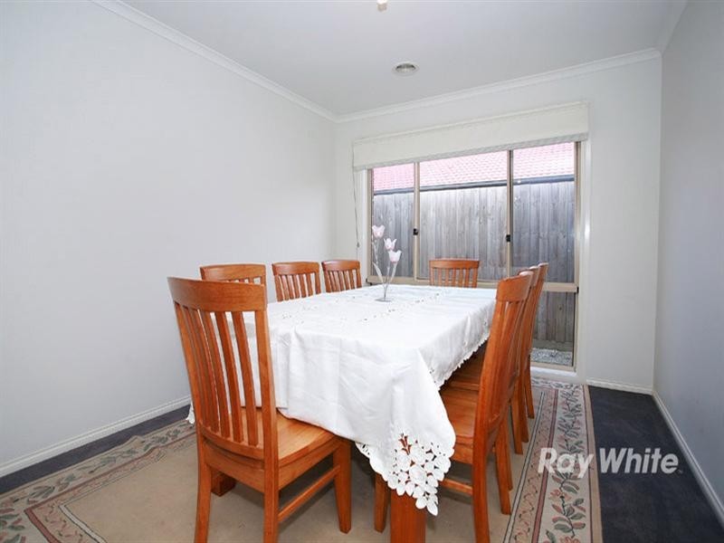 8 Webster Court, Carrum Downs VIC 3201