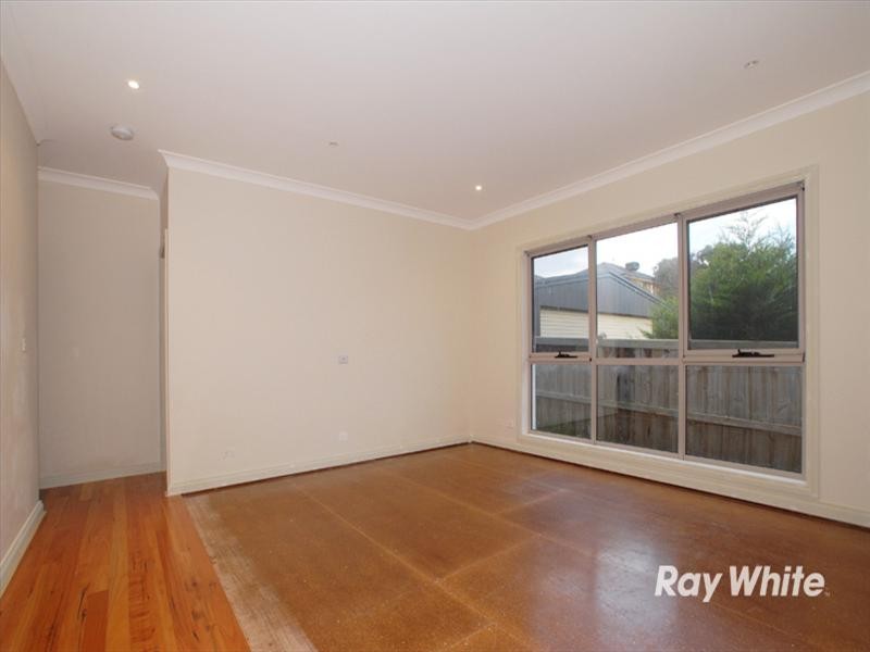 5 Crenada Close, Langwarrin VIC 3910