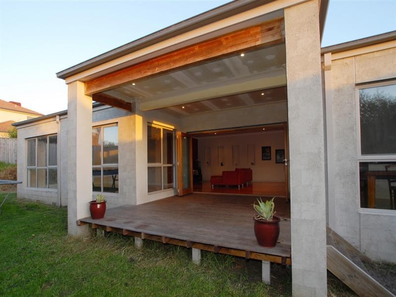 5 Crenada Close, Langwarrin VIC 3910