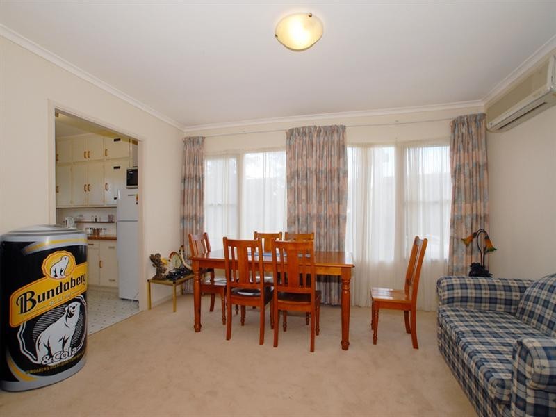 18 Lindsay Street, Frankston North VIC 3200