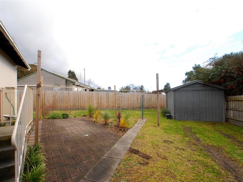 18 Lindsay Street, Frankston North VIC 3200