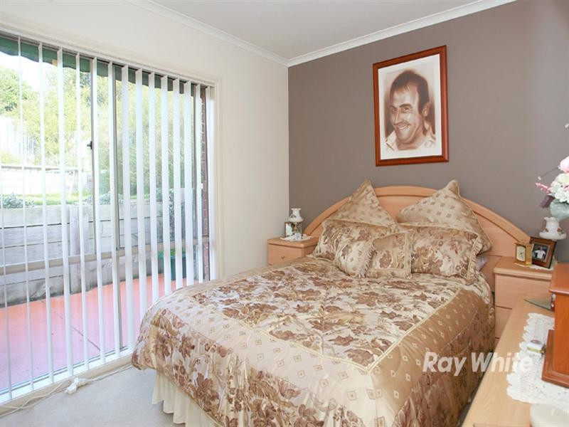 8 Bottlebrush Court, Langwarrin VIC 3910