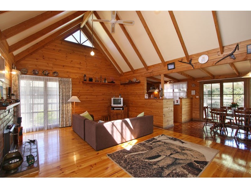 70 Warneet Road, Blind Bight VIC 3980