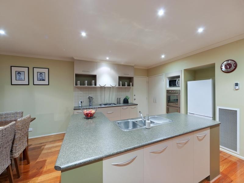 63 Apple Berry Avenue, Langwarrin VIC 3910