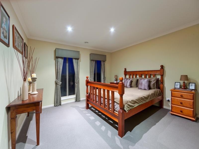 63 Apple Berry Avenue, Langwarrin VIC 3910