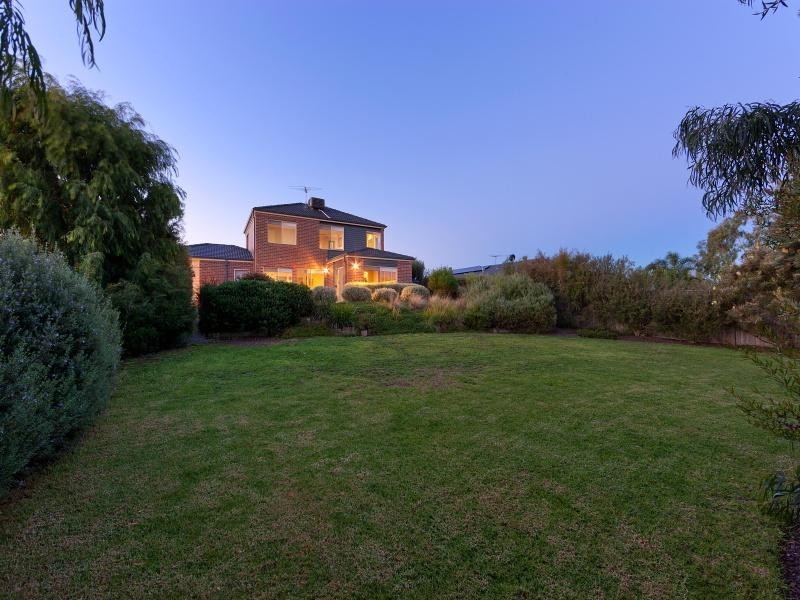 63 Apple Berry Avenue, Langwarrin VIC 3910
