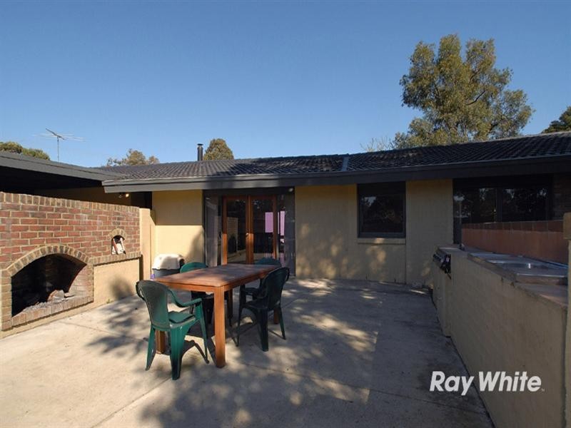 42 Maria Drive, Langwarrin VIC 3910