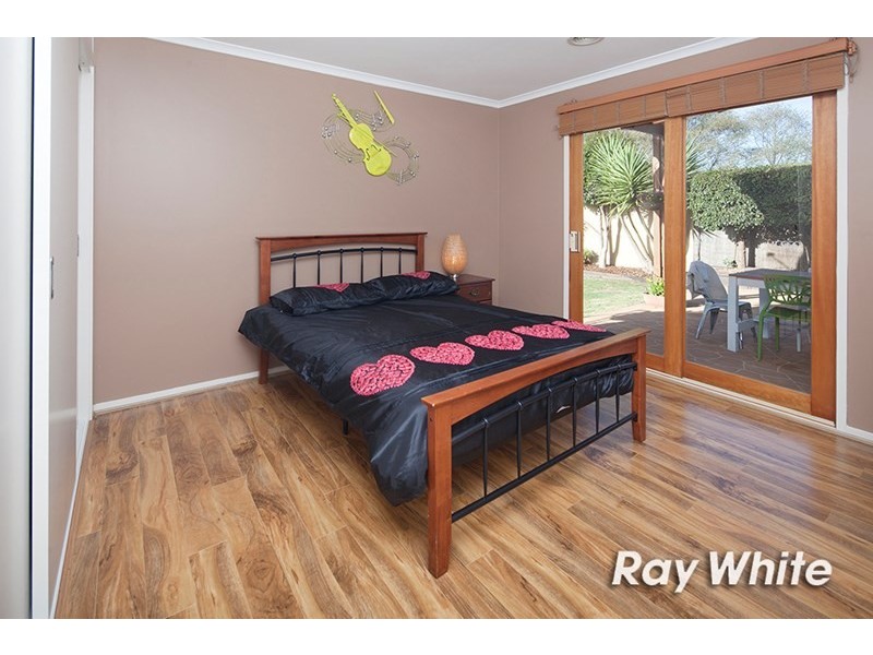 33 Trentham Way, Langwarrin VIC 3910