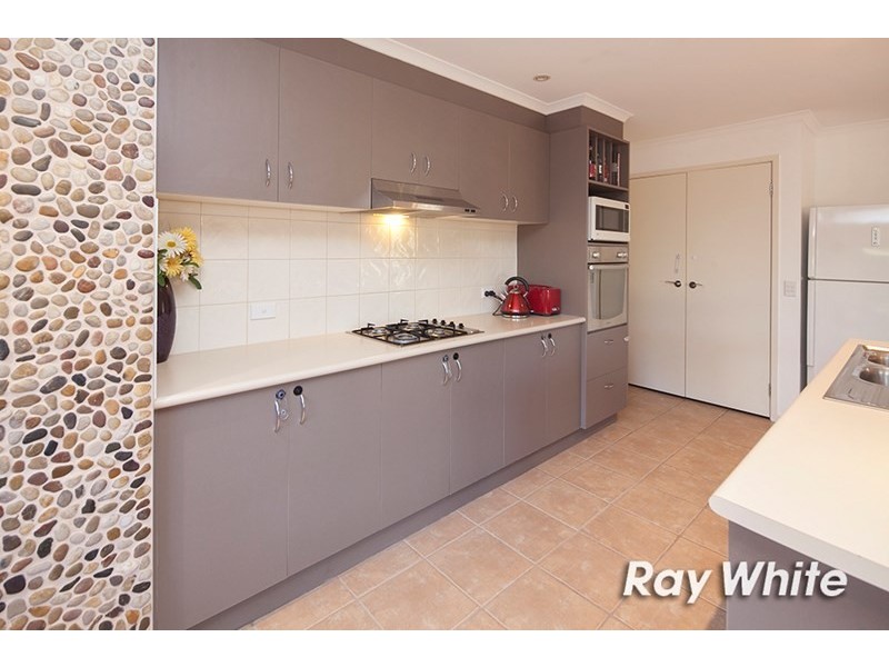 33 Trentham Way, Langwarrin VIC 3910