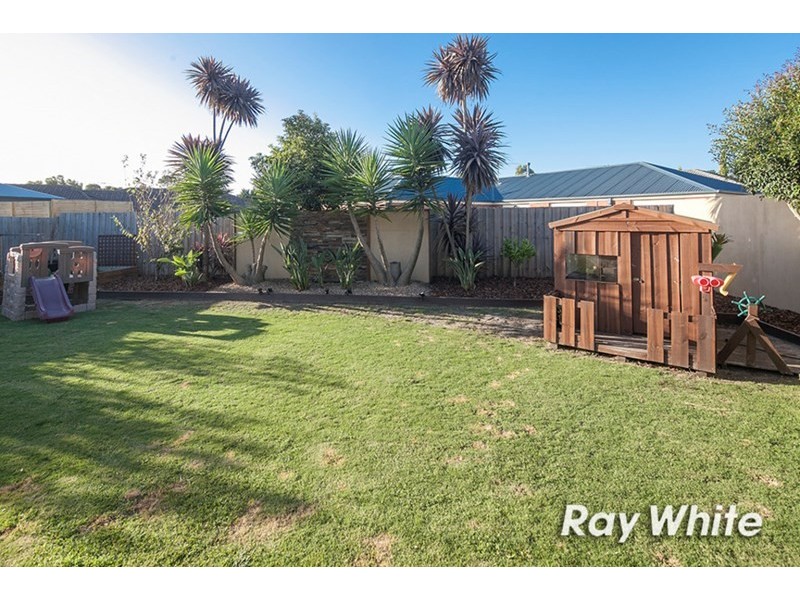 33 Trentham Way, Langwarrin VIC 3910