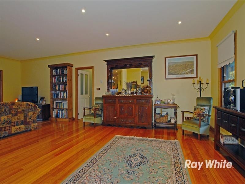 33 Leisureland Drive, Langwarrin VIC 3910