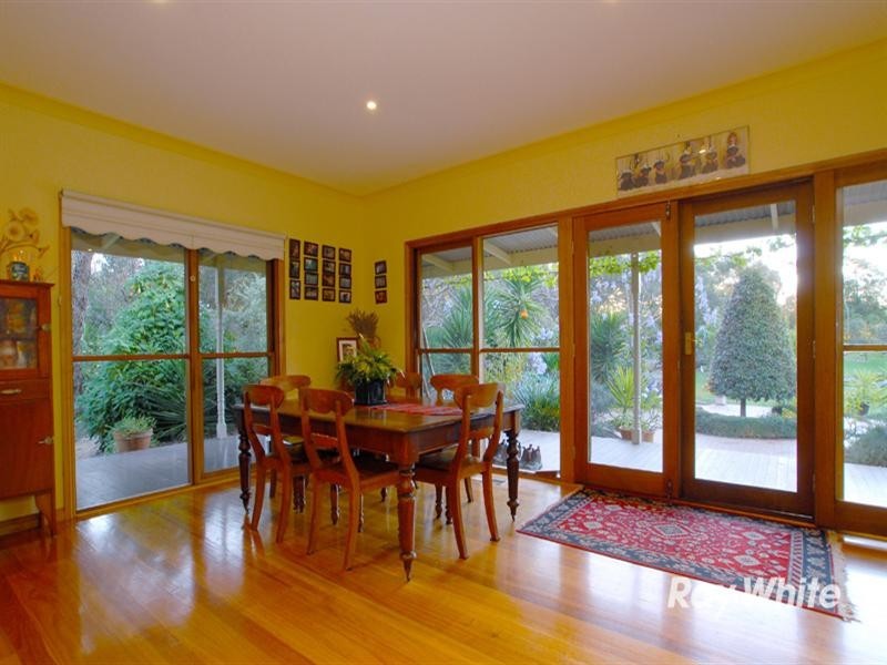 33 Leisureland Drive, Langwarrin VIC 3910