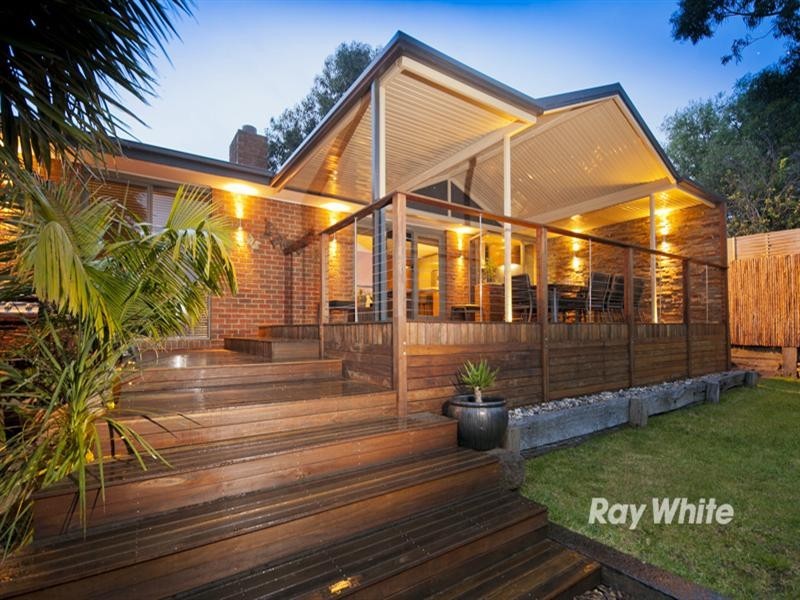 2 Airlie Court, Langwarrin VIC 3910