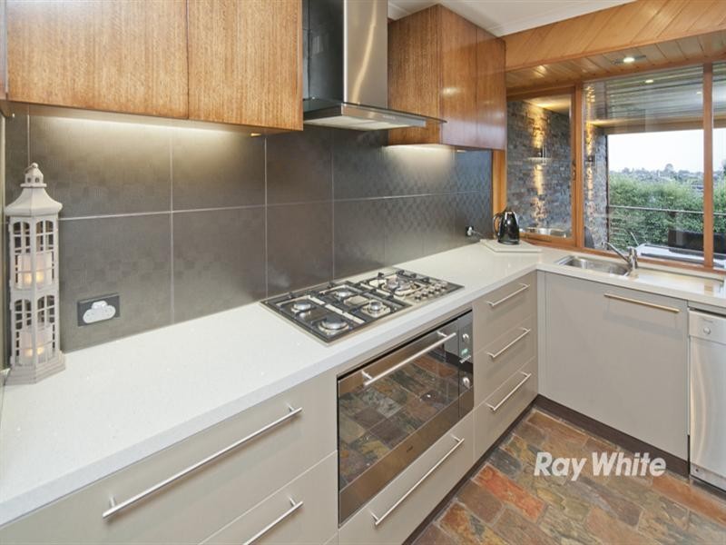 2 Airlie Court, Langwarrin VIC 3910