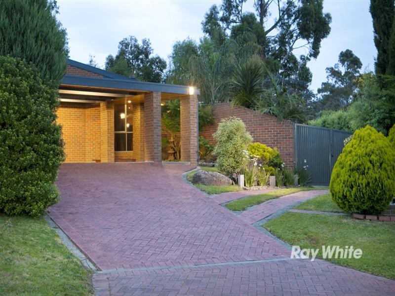 2 Airlie Court, Langwarrin VIC 3910