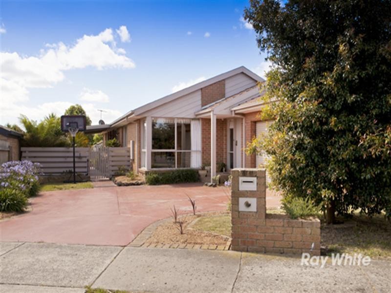 6 Stevens Road, Langwarrin VIC 3910