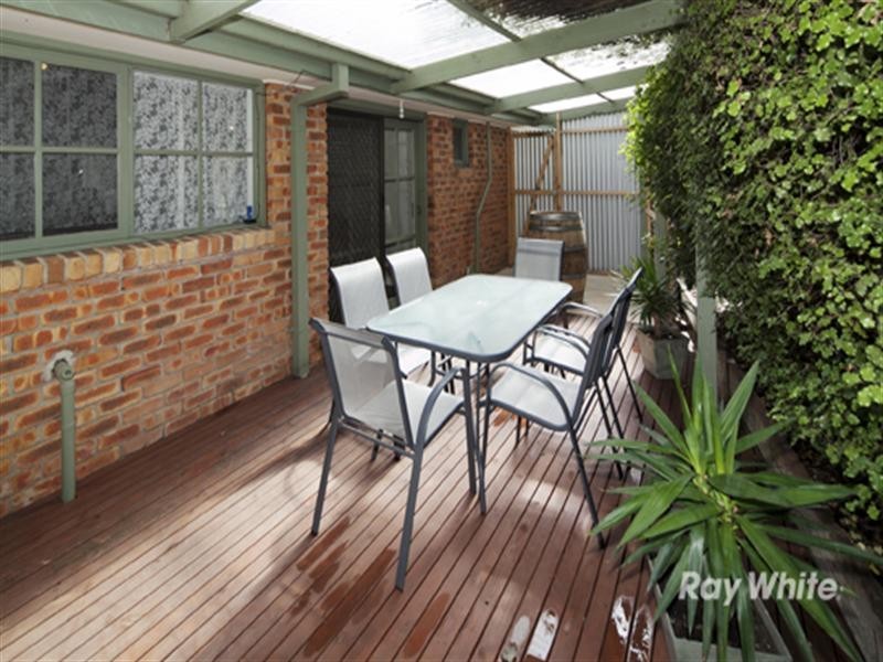 30 Wahgunyah Crescent, Langwarrin VIC 3910